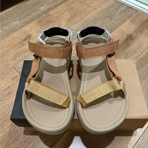 Teva Women's Sandals in Tan and Yellow